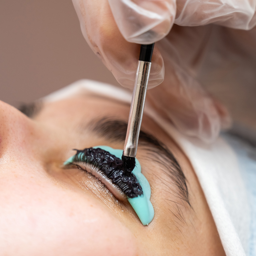 Beauty lash tinting service at Candibrows for darker, enhanced lashes